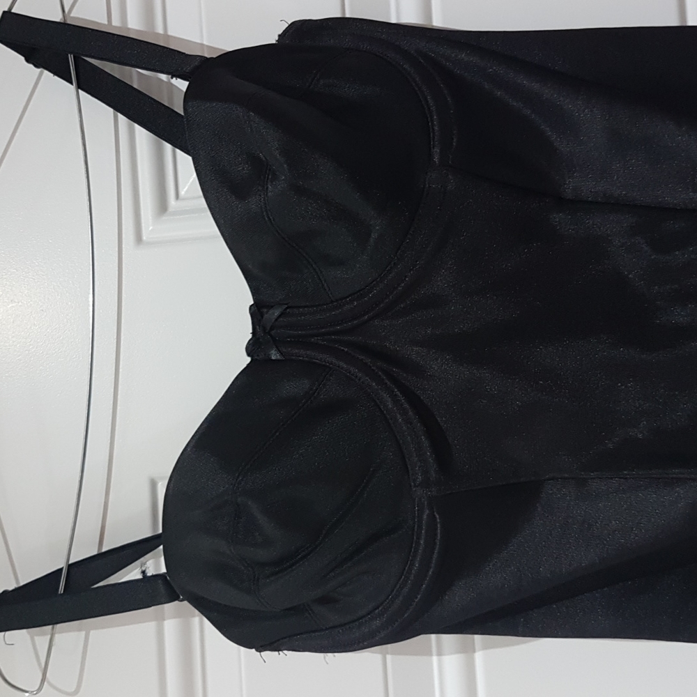 Miraclesuit - Picture 2 of 6